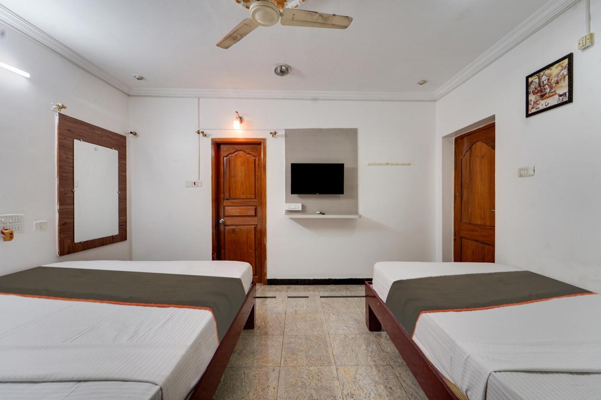 Collection O Mahika Homestay Tirupati Exterior foto
