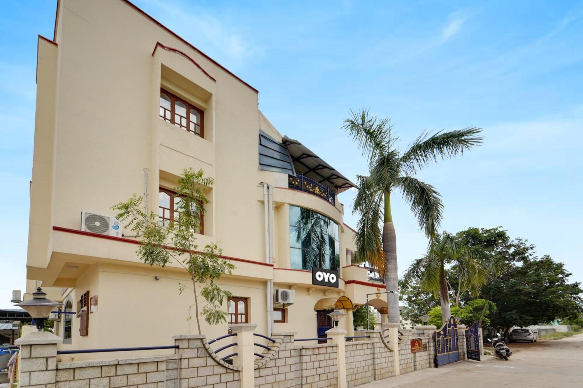 Collection O Mahika Homestay Tirupati Exterior foto
